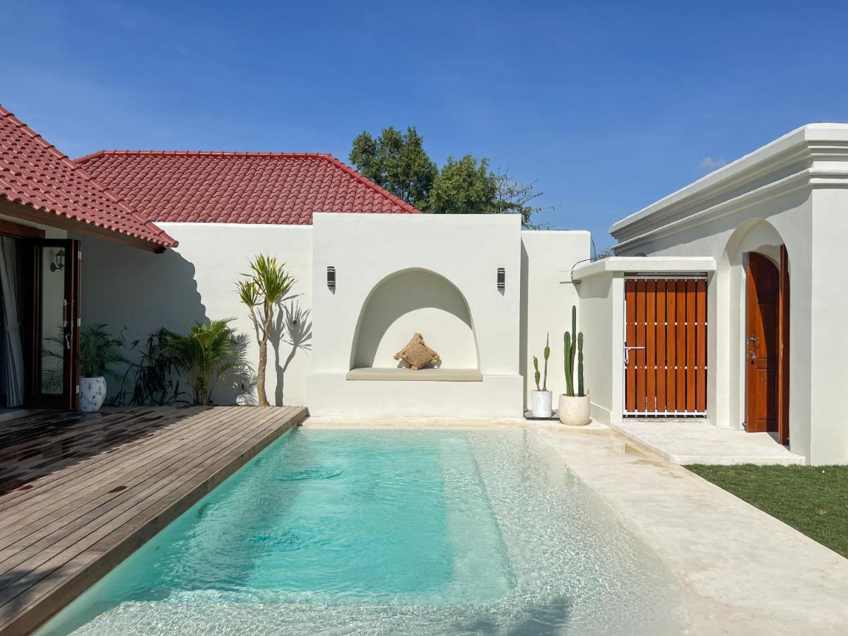 Moana Villa & Suites Bingin Uluwatu Exterior foto